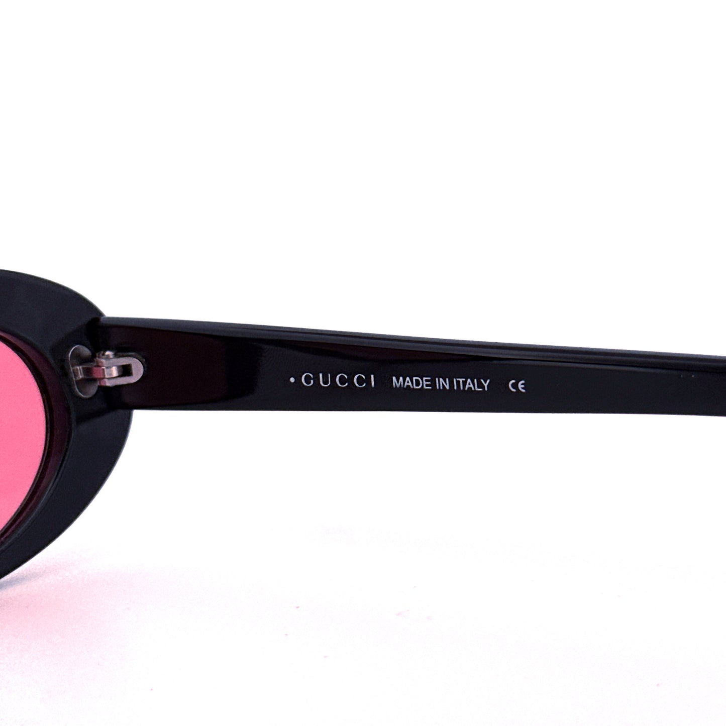 Vintage 90s Gucci 2413 Oval Sunglasses - Medium - Made in Italy