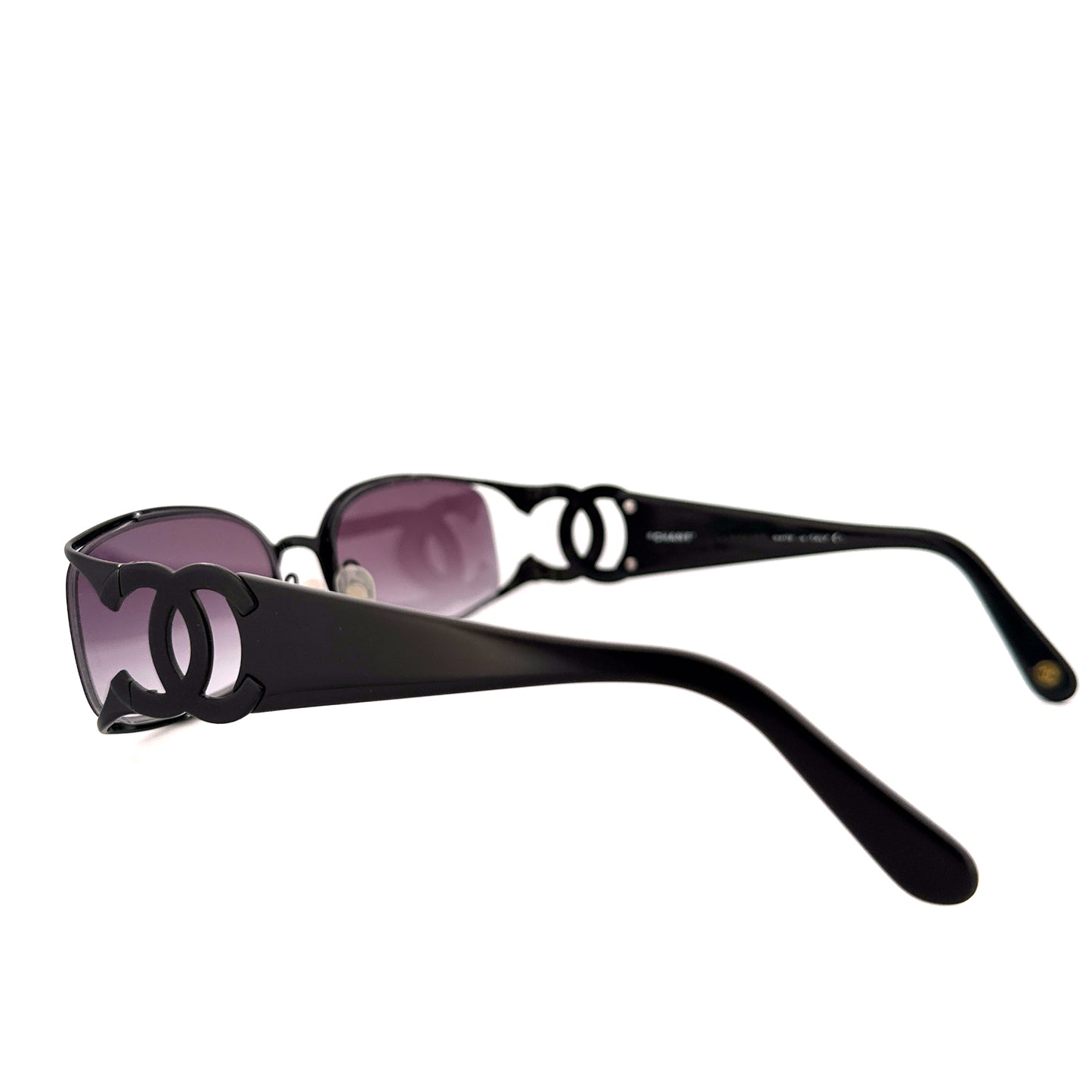 Vintage Y2K 4023 Chanel Sunglasses - Medium - Made in Italy