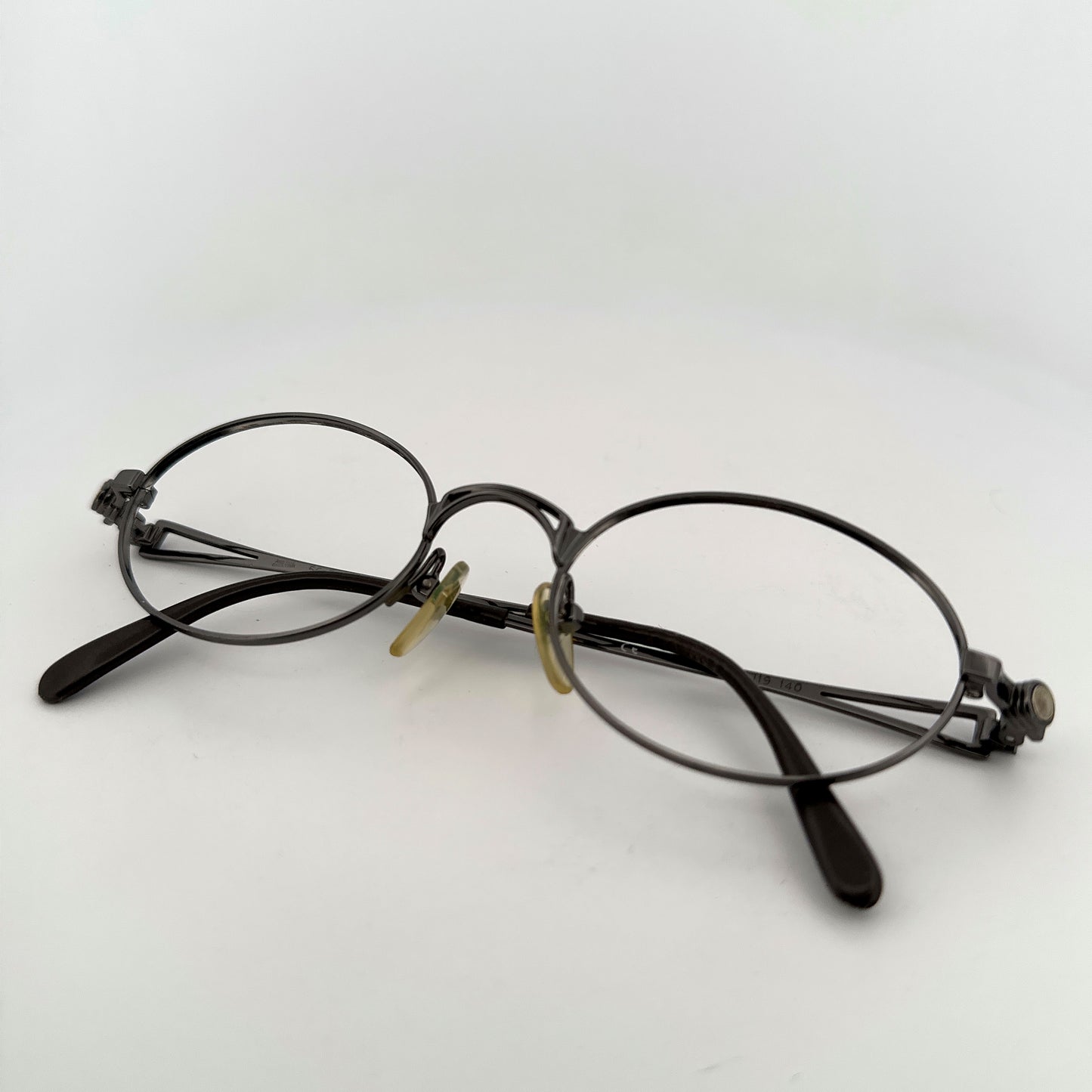 Vintage 90s Jean Paul Gaultier Oval Eyeglasses w/ Sunglasses Clip Mod 56-7202 JPG Japan