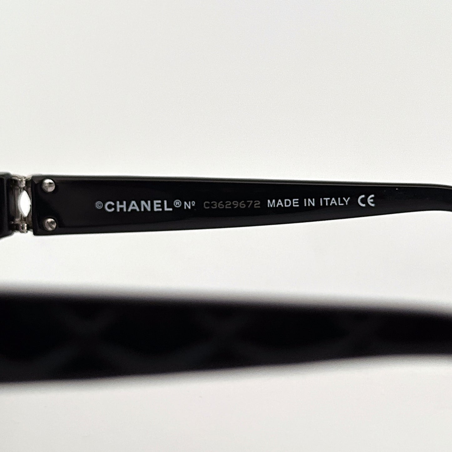 Vintage 90s Chanel 5050 Sunglasses Size Medium Made in Italy